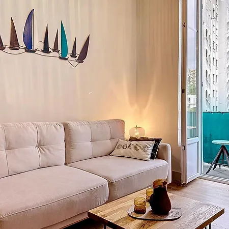 Charming 2-bedroom Retreat Near Center With Excellent Transport Links Nicea